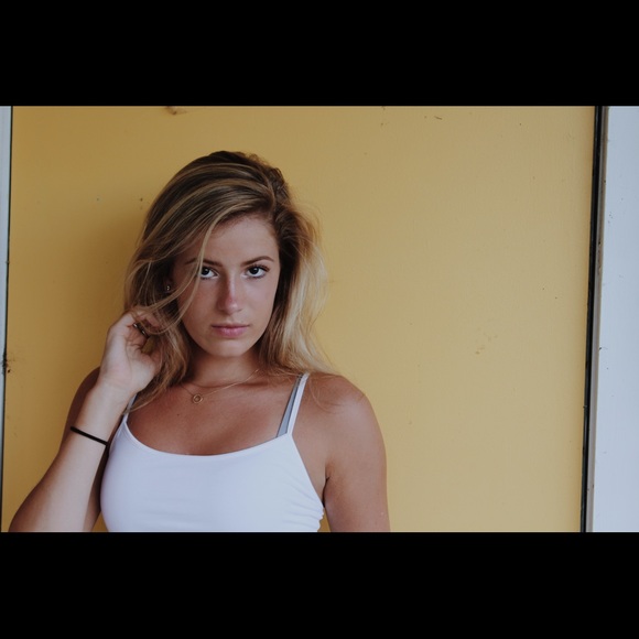 Meet your Posher, Emma - Picture 4 of 4